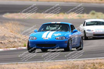 media/May-31-2025-CalClub SCCA (Sat) [[2c1a04e1ee]]/Qualifying/Group 5/Turn 4/